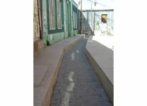narrow street 2